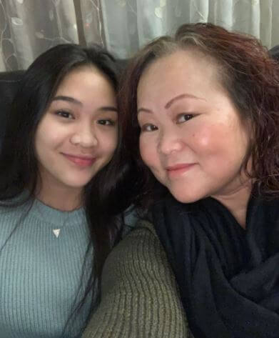 Yeev Thoj with her daughter Sunisa Lee.